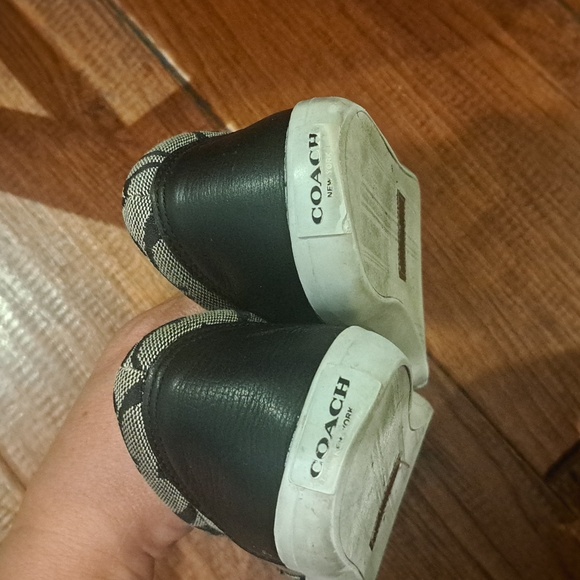 Coach "Allegra" Gray & Black Slip On Sneakers - size 6.5 - Picture 3 of 8